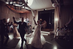 soirée dansante aux Jardin du Manoir d' Eyrignac
