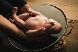 réaliser un shooting photos bébé naisance (5)