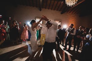 photographe mariage, ouverture de bal et soirée à le logis La Montagne (26)