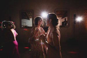 photographe mariage, ouverture de bal et soirée à le logis La Montagne (3)