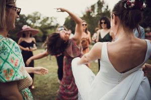 photographe mariage, vin d'honneur à le logis la Montagne (33)