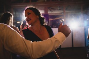 5 photographe de mariage au chateau d'essendieras en dordogne (25)