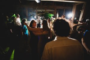 5 photographe de mariage au chateau d'essendieras en dordogne (45)
