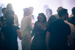 photographe mariage au domaine Grands Chais de la Meyfrenie (129)