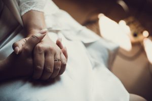 2 photographe mariage au domaine de mahourat préparatif de la mariée (4)