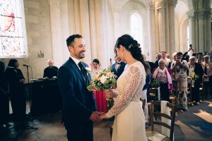 3 photographe mariage au domaine de mahourat cérémonie religieuse (10)