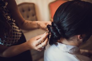 1 préparatif mariage mariée domaine de Valmont (18)