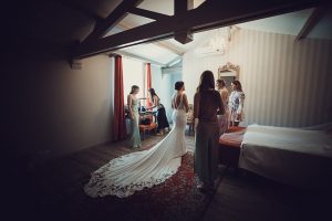 1 préparatif mariage mariée domaine de Valmont (29)