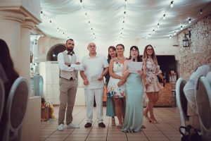 16 découpe du gateau de mariage au domaine de Valmont mariage (3)