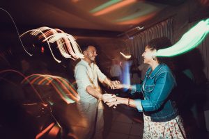 17 dance floor mariage domaine de Valmont (29)