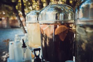 6 décoration mariage au domaine de Valmont (26)